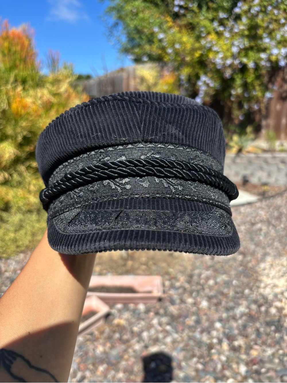 Hat - Picture 5 of 8